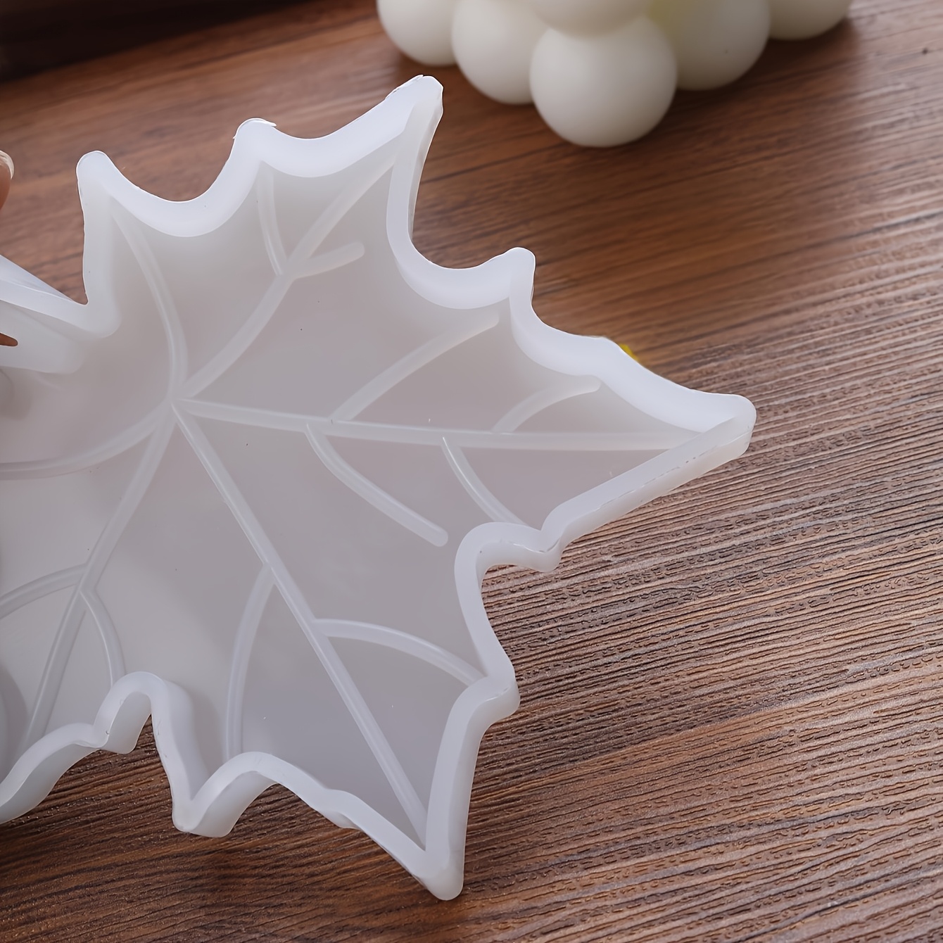 1PC Maple Leaf shaped Silicone - đánh giá và giá Soap Making Equipment